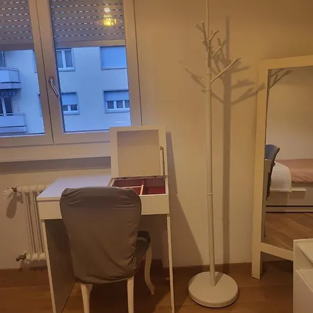Homestay Acogedor Lausanne